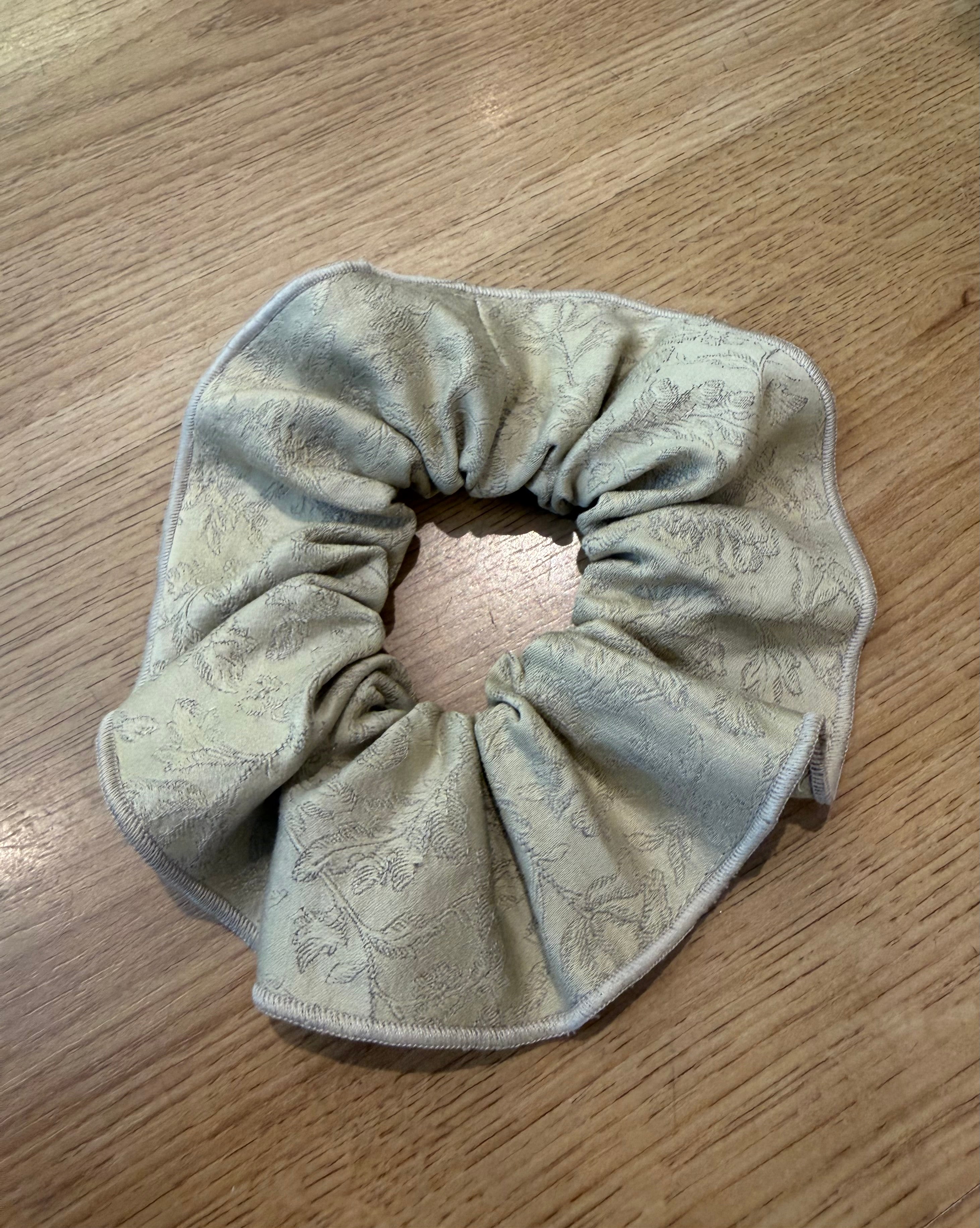 Scrunchie broccato