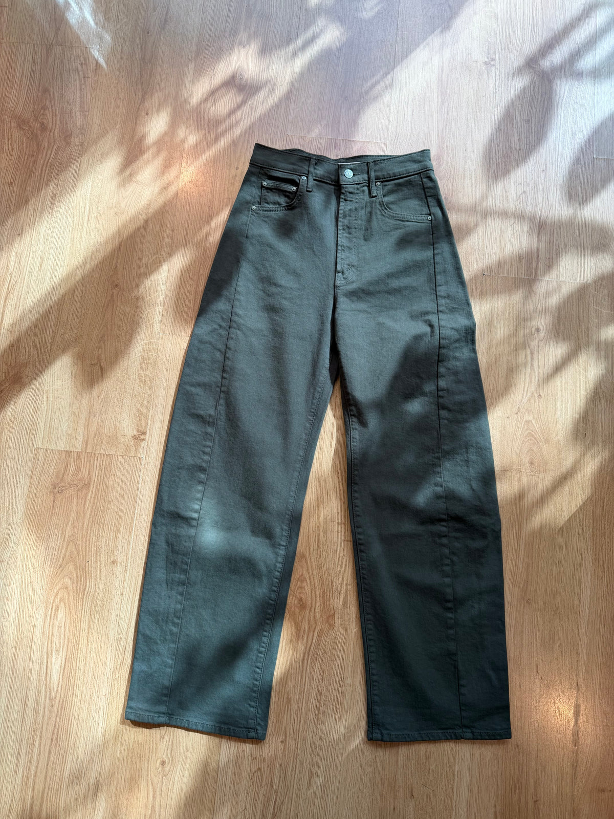 Denim curved dark green