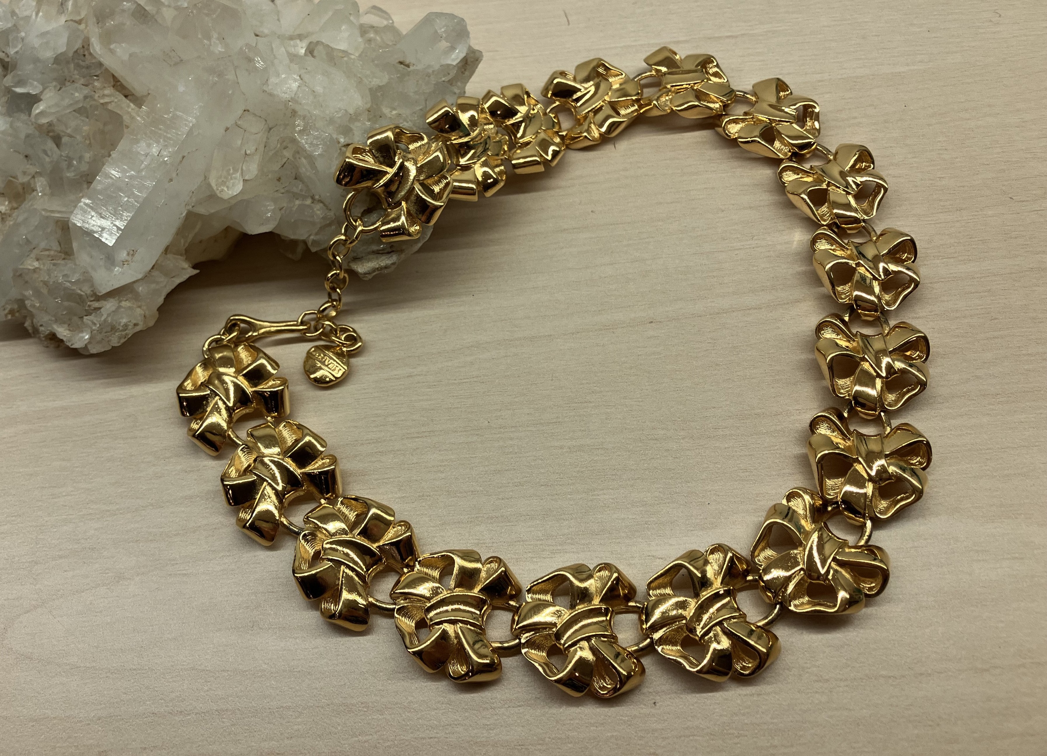 Collier Lanvin
