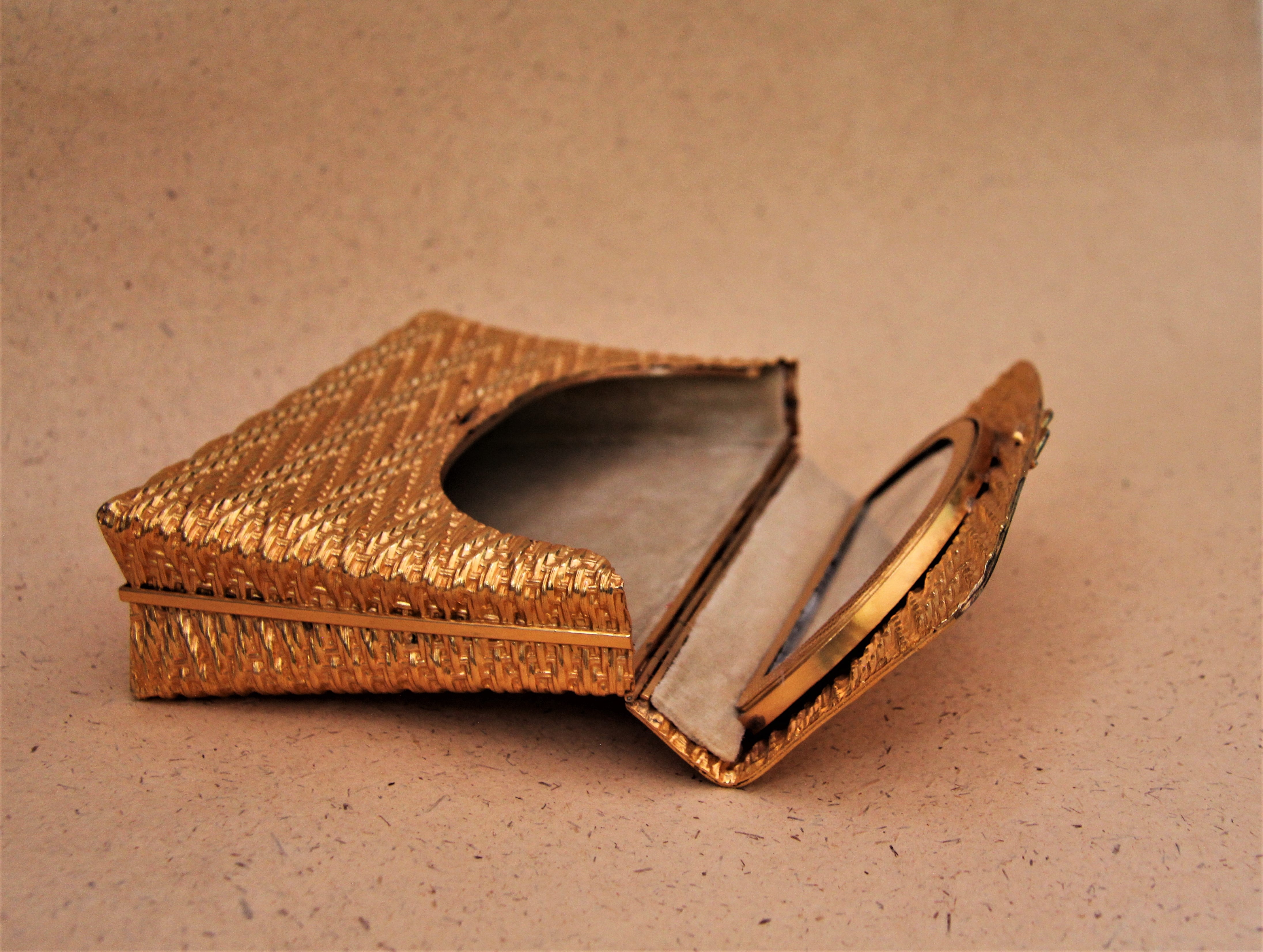 Pochette uptown anni '40