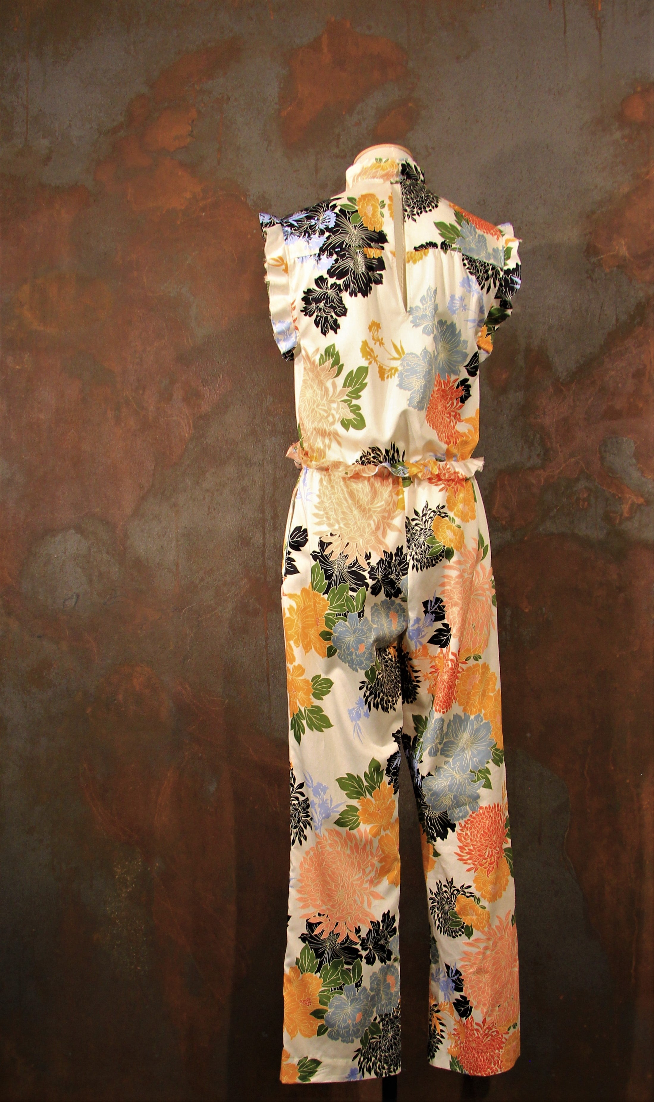 Tuta Schiele peonie