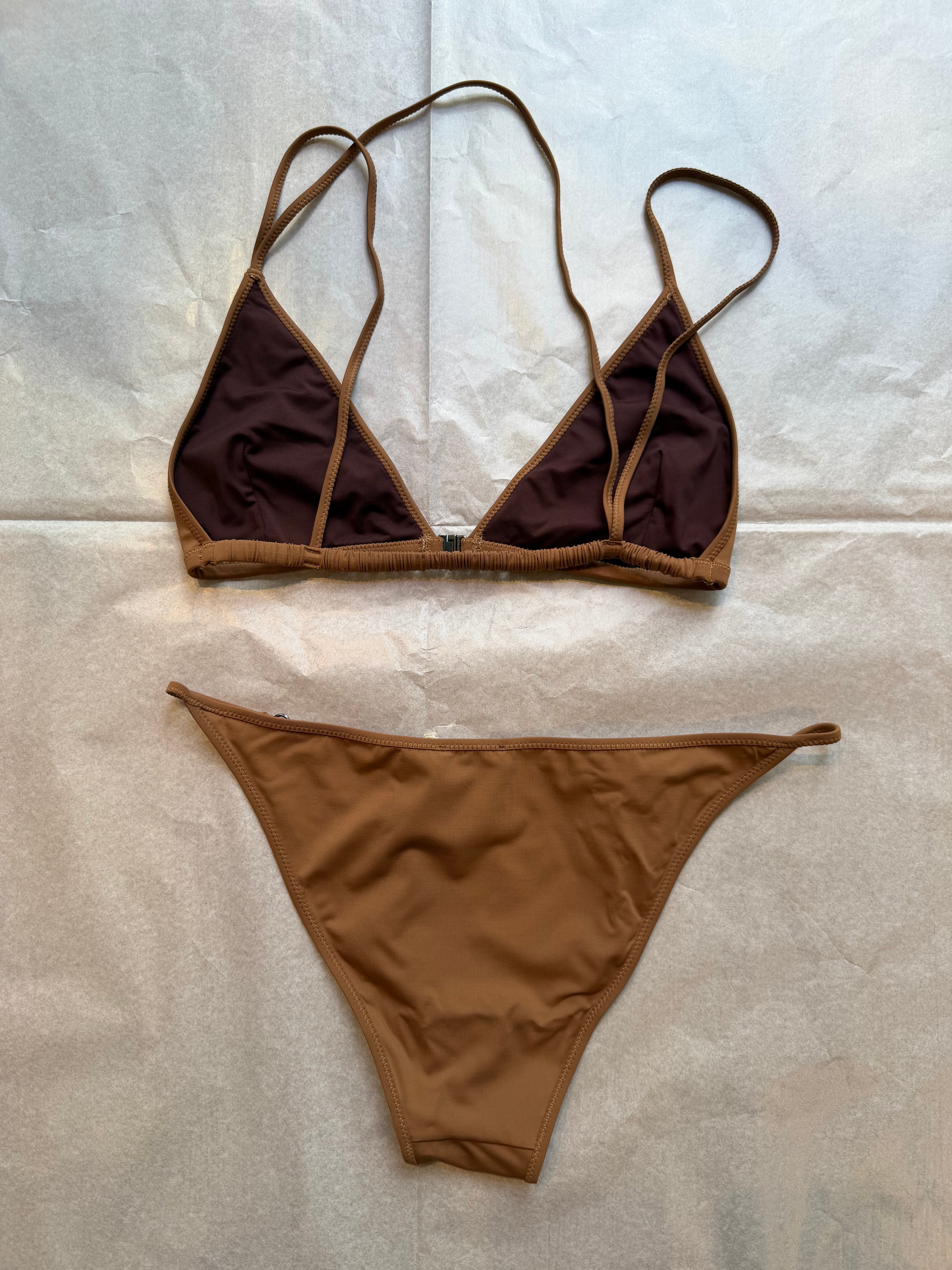 Bikini triangolo caramello