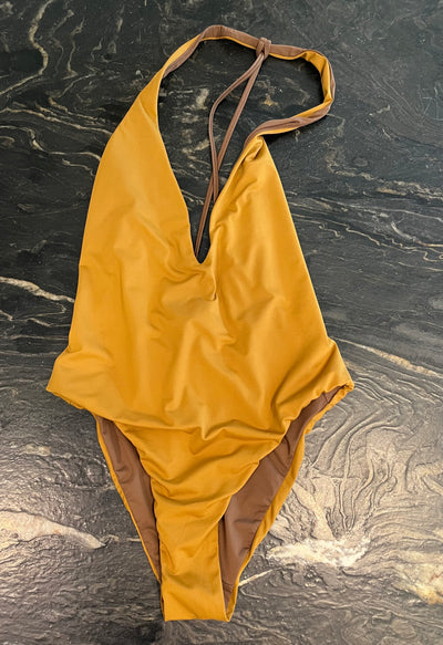 Costume intero cognac