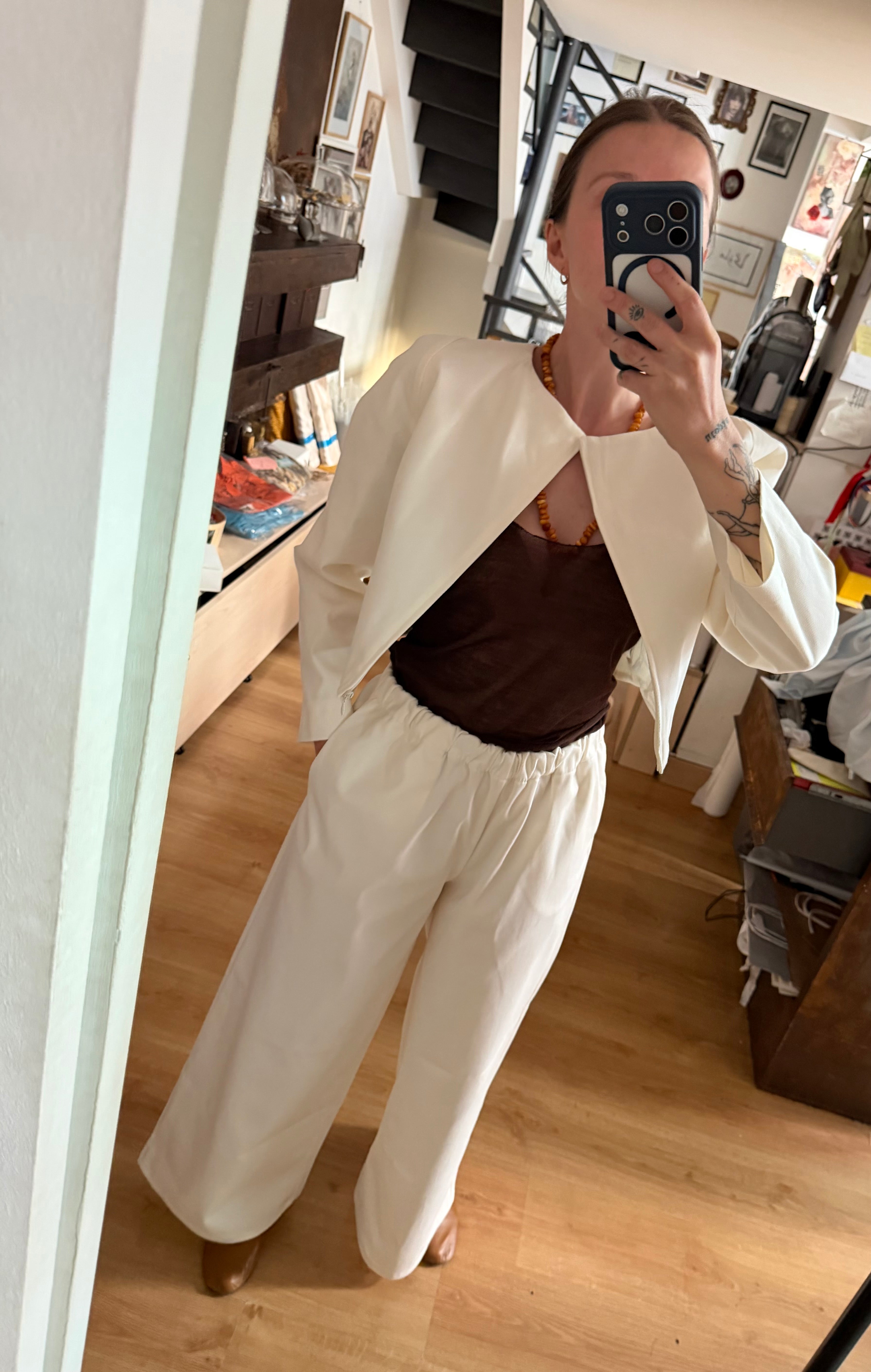 Delacroix in cotone bianco