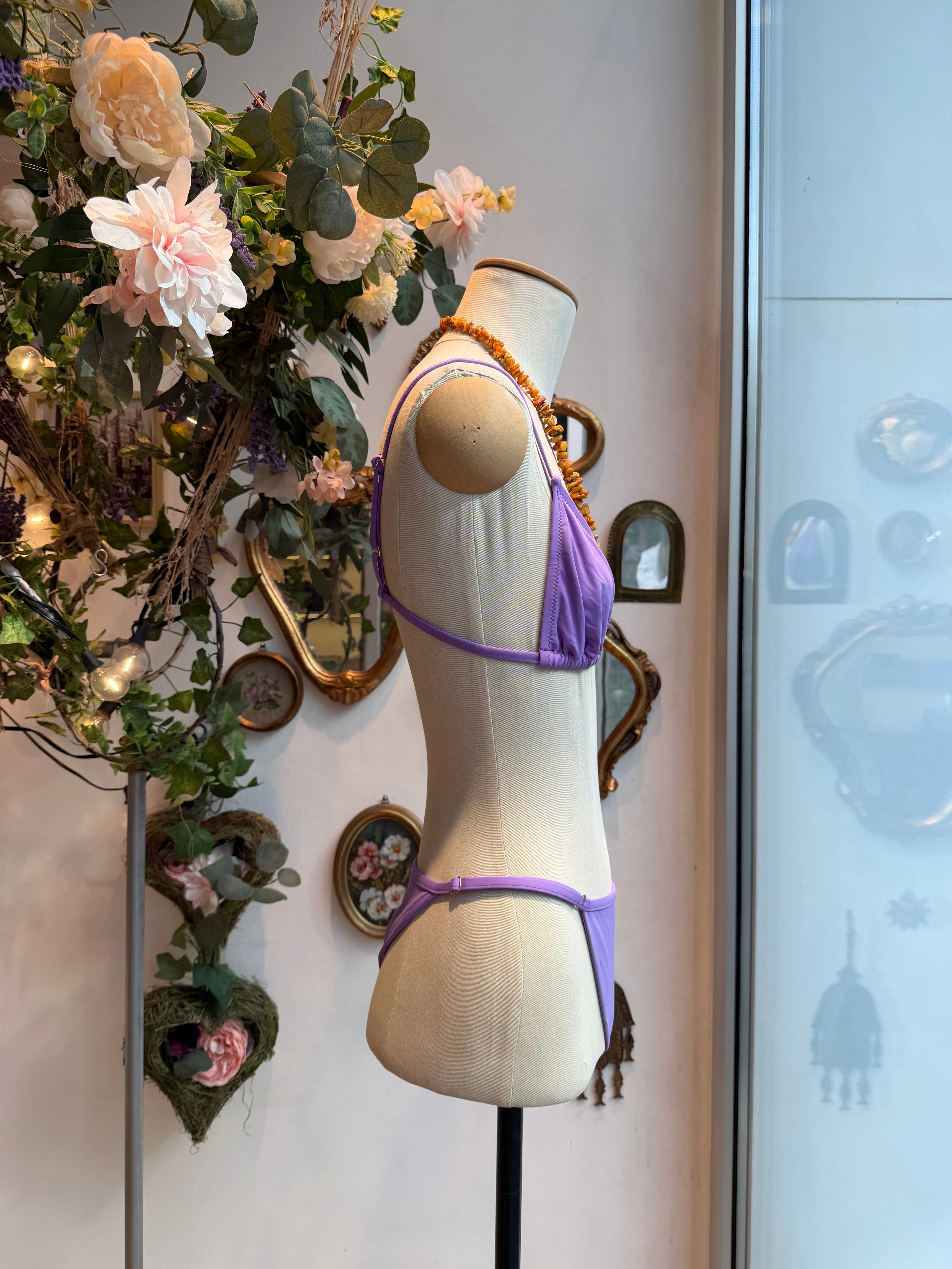Bikini glicine