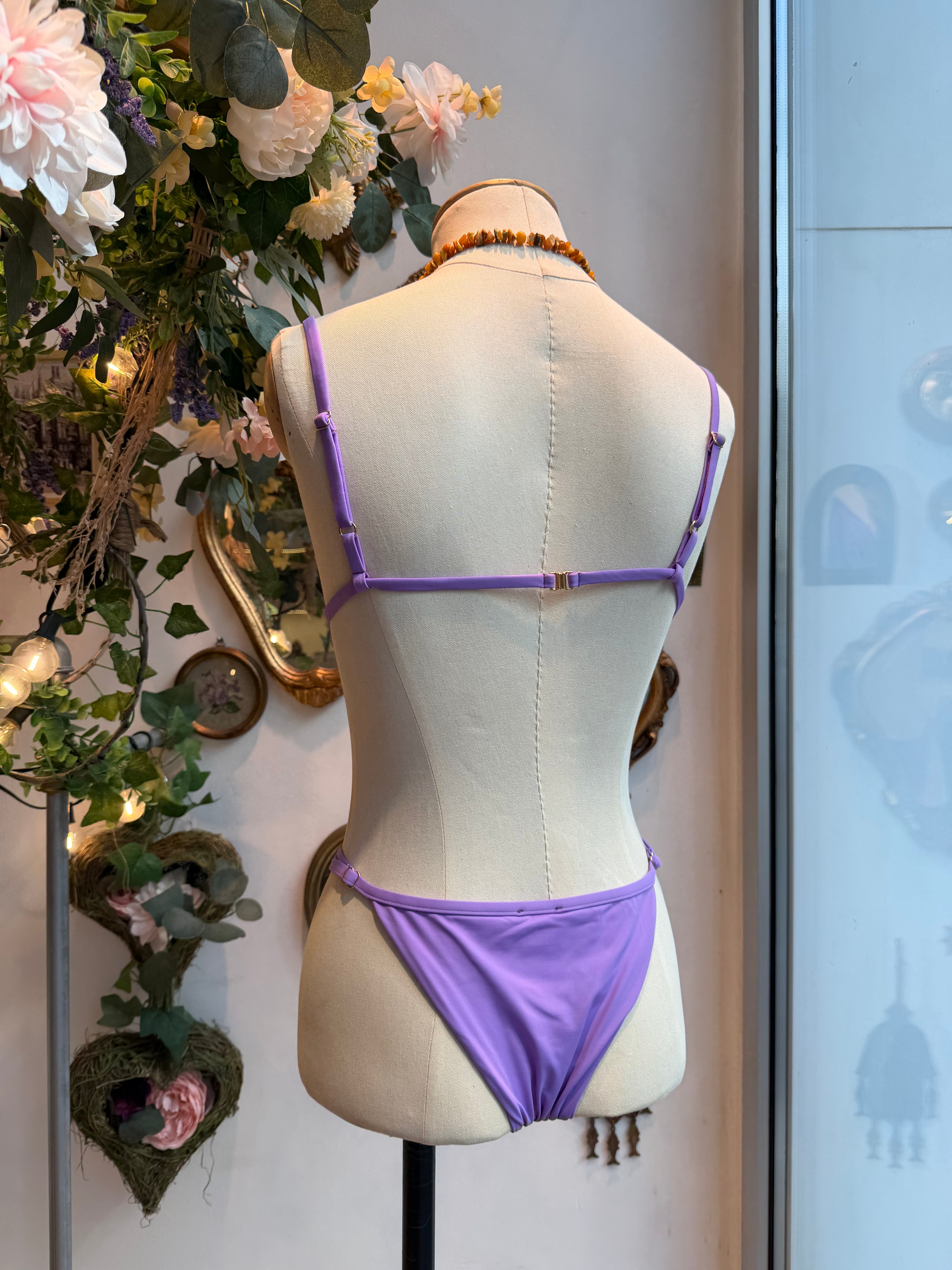 Bikini glicine