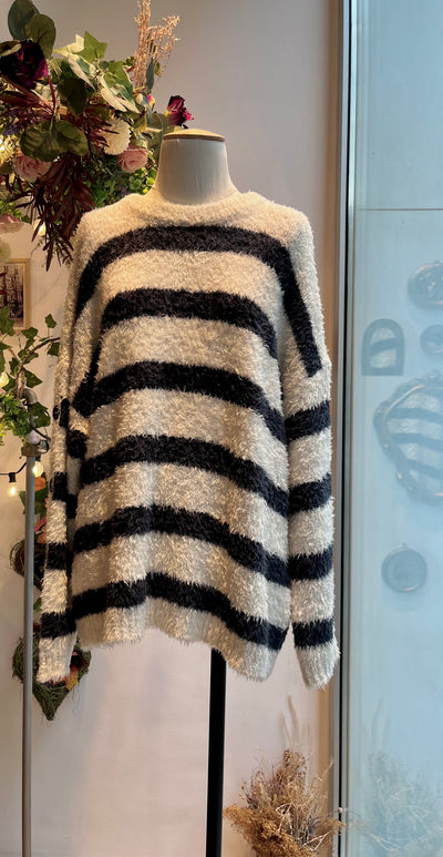 Maxi pull rigato