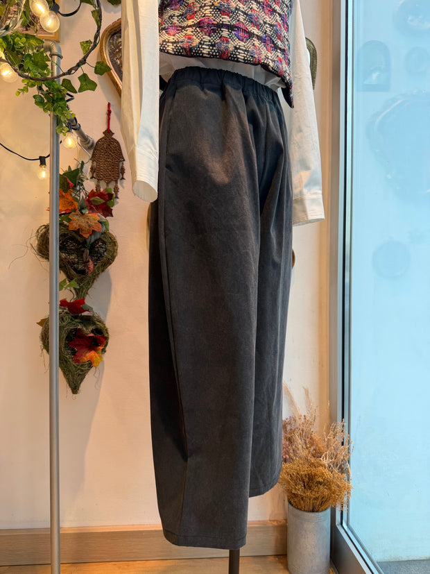 Pantalone barrel grigio