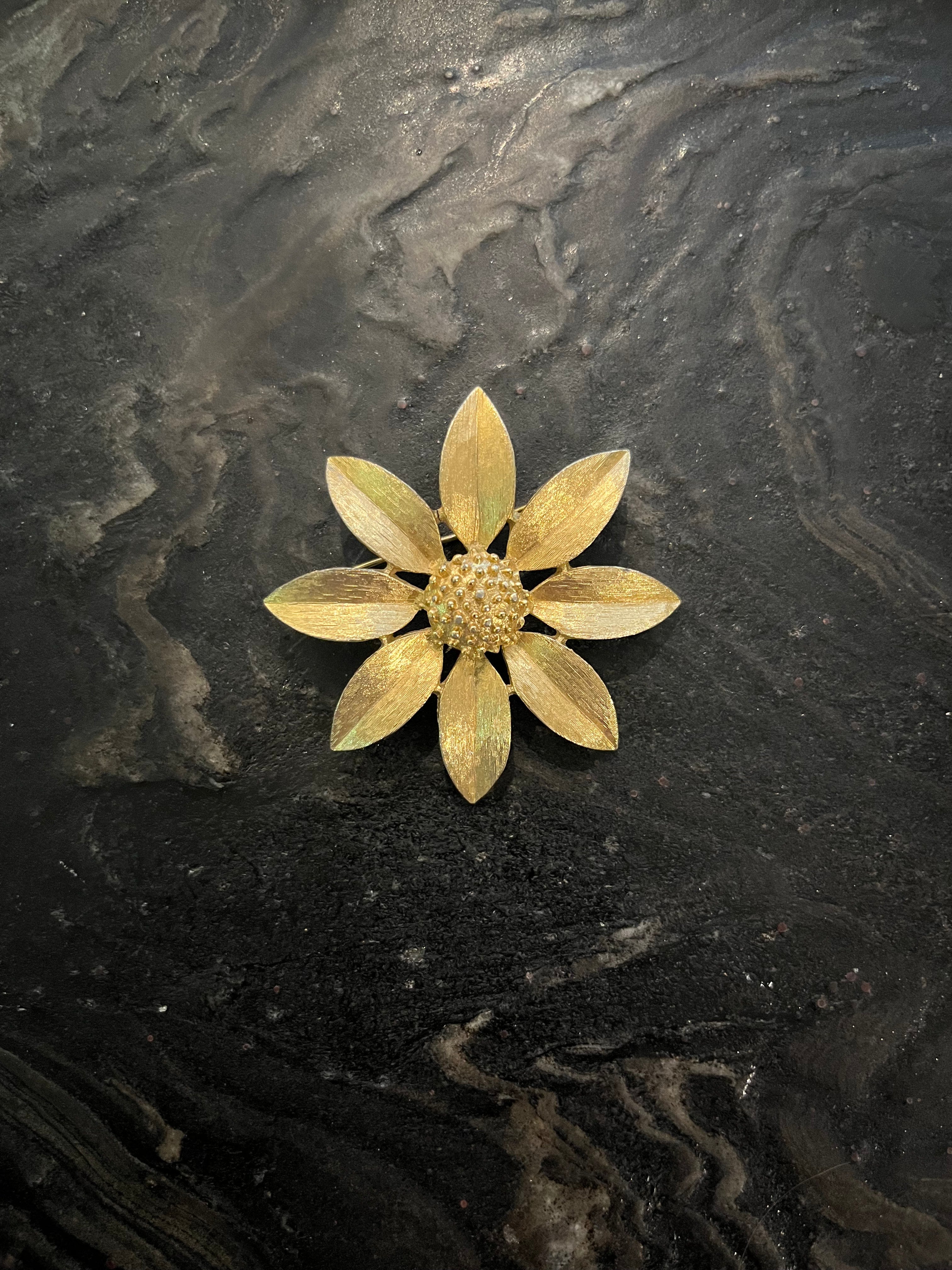 Spilla fiore