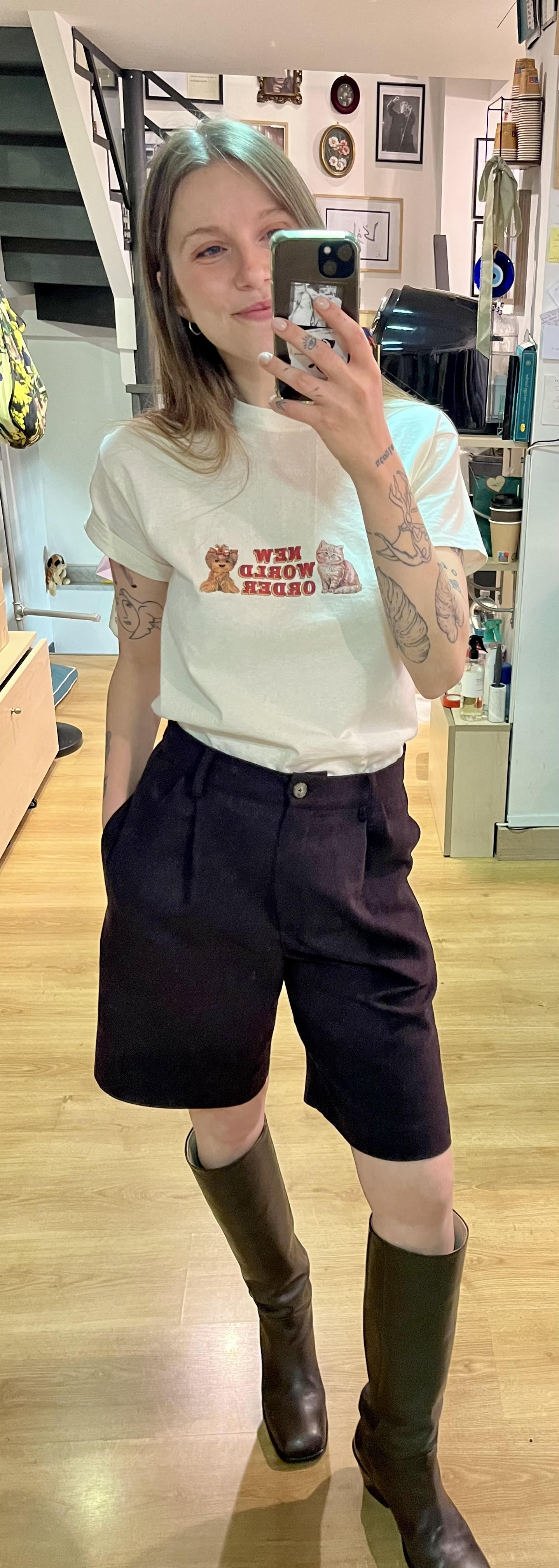 Miro Bermuda-Shorts aus pflaumenfarbener Wolle
