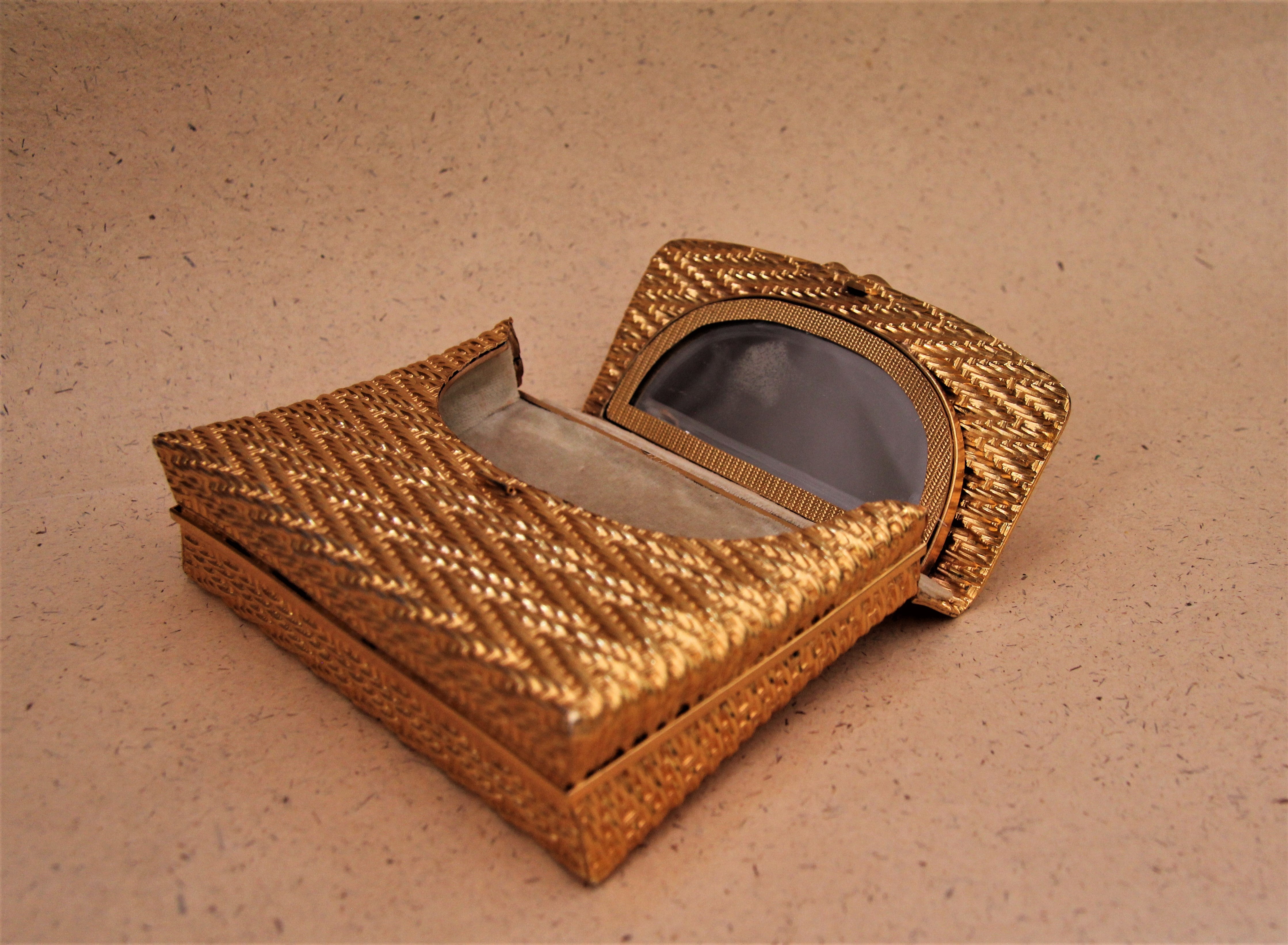 Pochette uptown anni '40