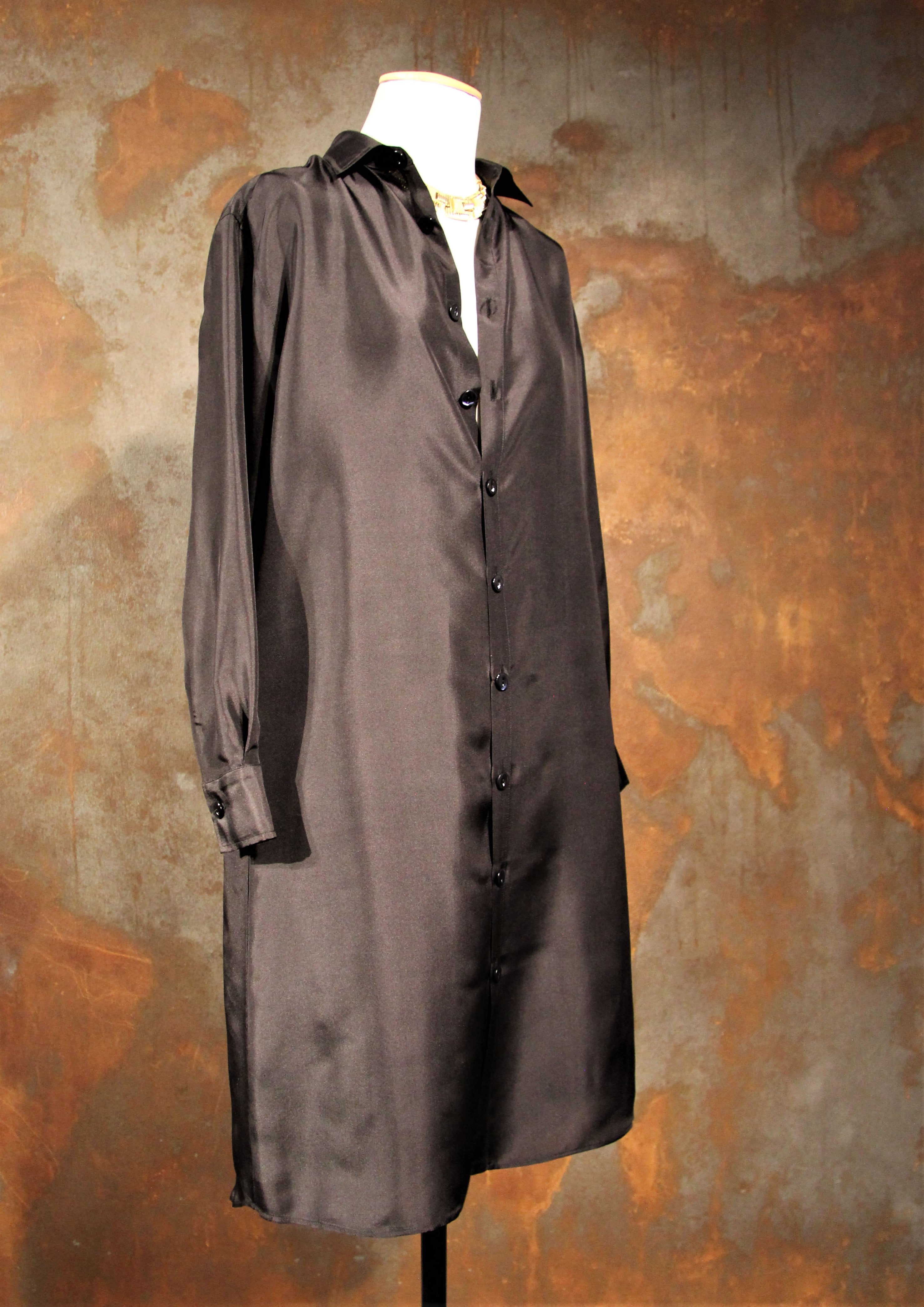 Monet schwarzes Tulpen-Hemdkleid