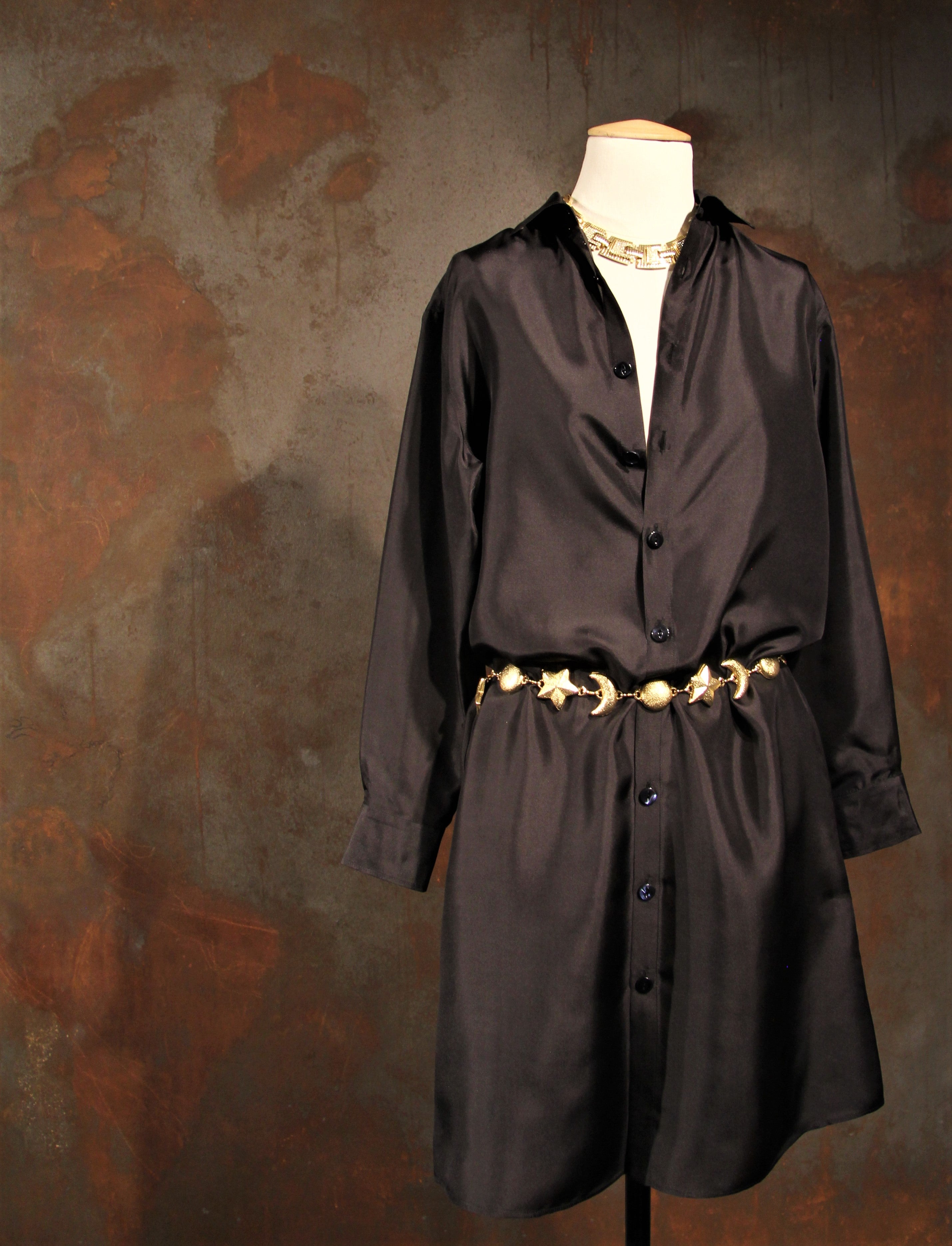 Monet schwarzes Tulpen-Hemdkleid